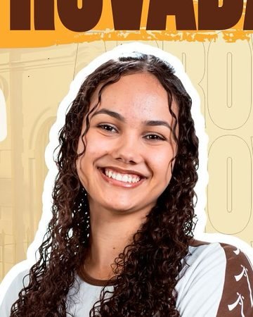 Ana Júlia Mello Alves, aprovado(a) em Administração