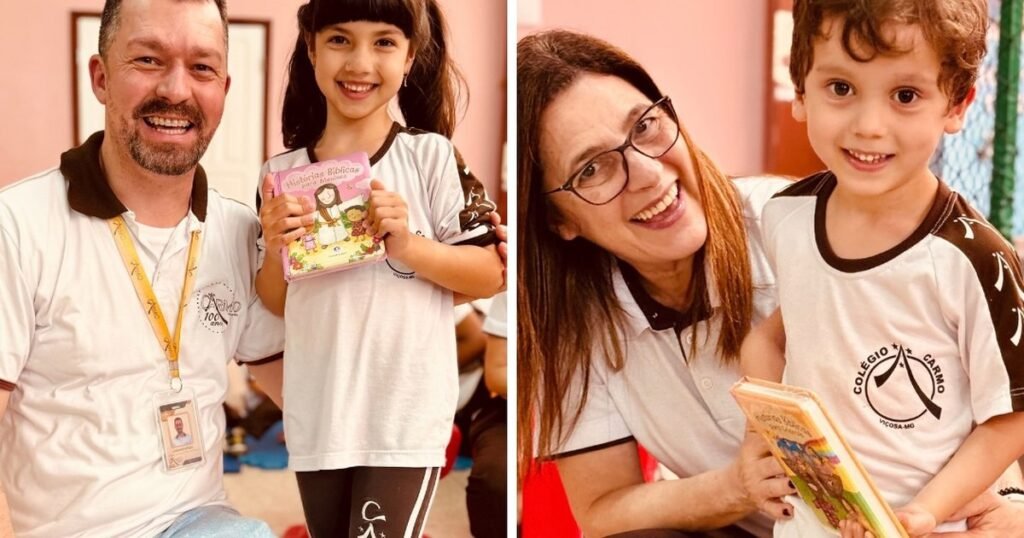 Educadores do Colégio Carmo com alunos da Educação Infantil sorteados no Mês da Bíblia, segurando suas Bíblias